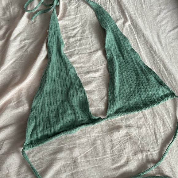 Halter bra/top - Picture 3 of 4